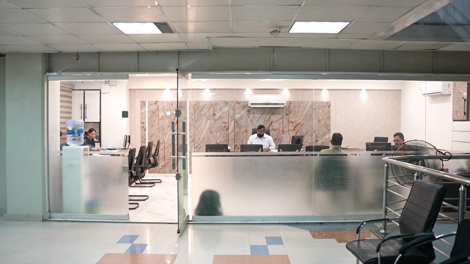 Jeff Heights Glass Reception Area